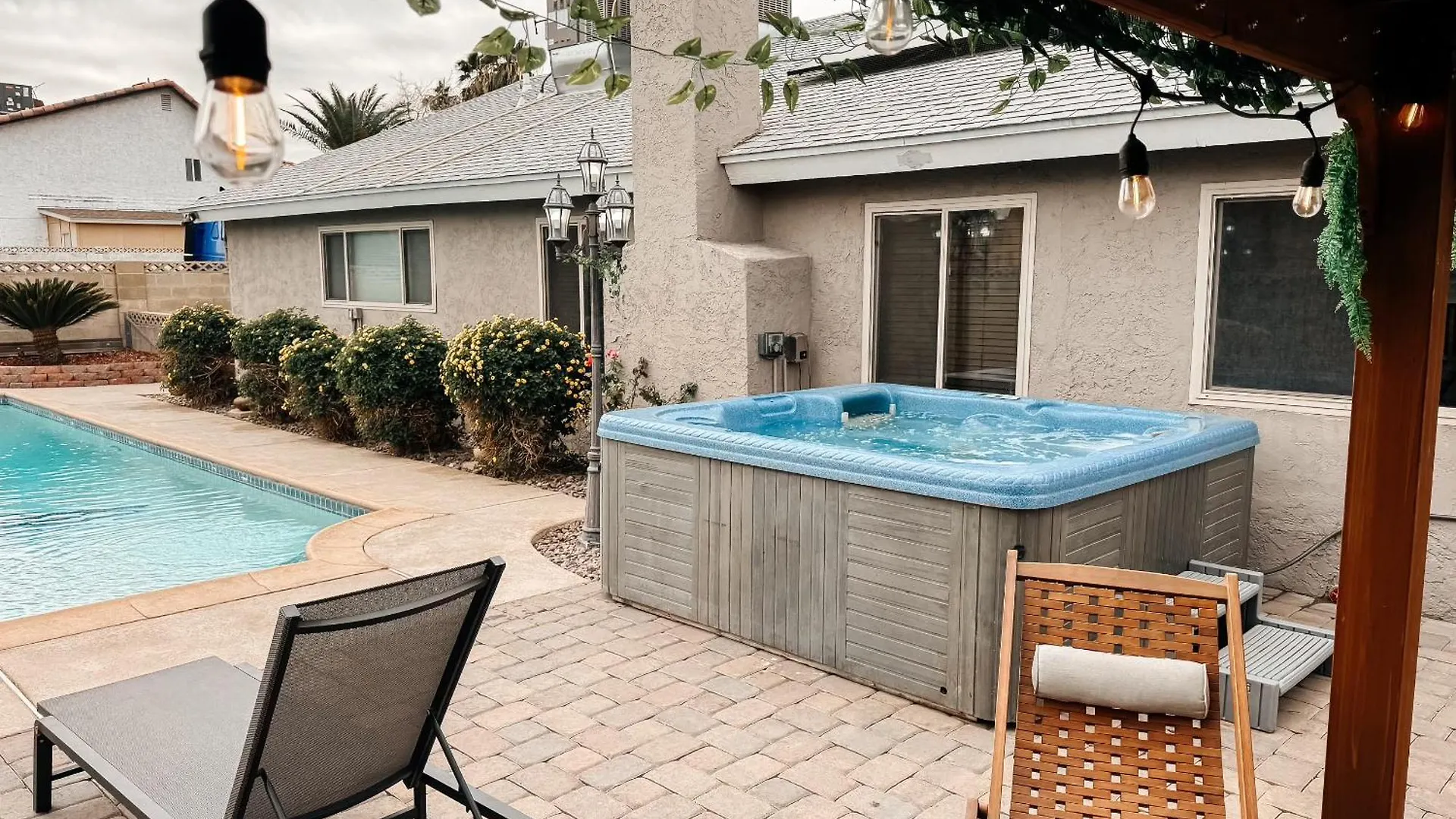 Vakantiehuis Beautiful Spacious 3 Bedroom House Tesla Connect Las Vegas