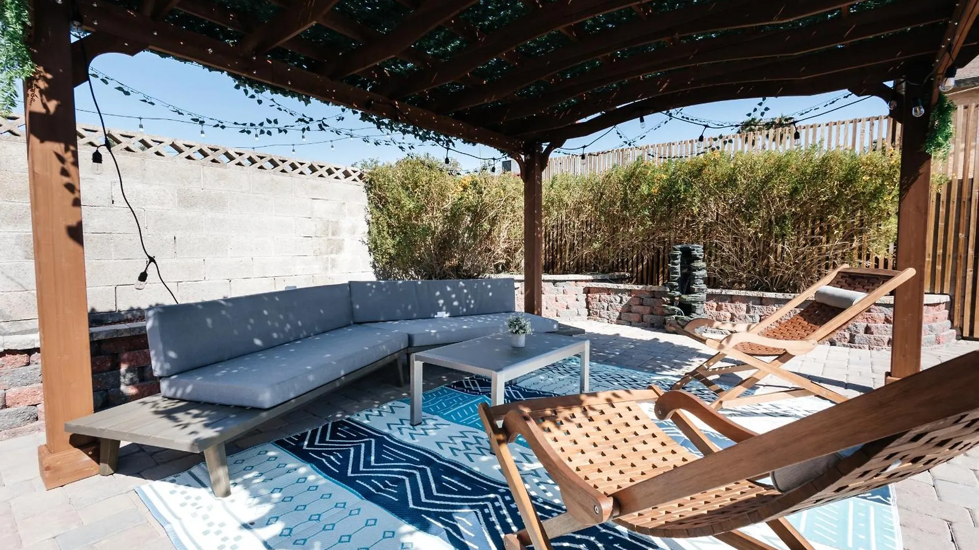 Vakantiehuis Beautiful Spacious 3 Bedroom House Tesla Connect Las Vegas Verenigde Staten