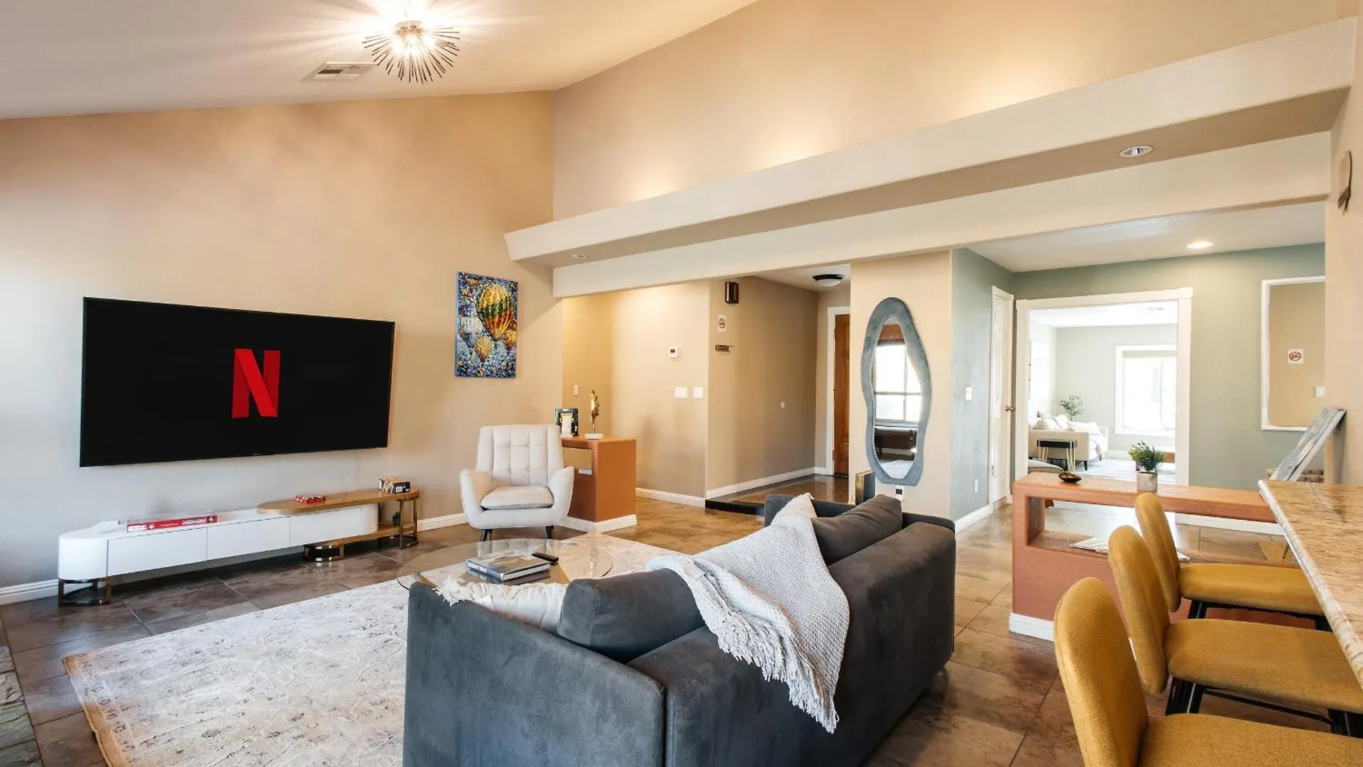 Vakantiehuis Beautiful Spacious 3 Bedroom House Tesla Connect Las Vegas